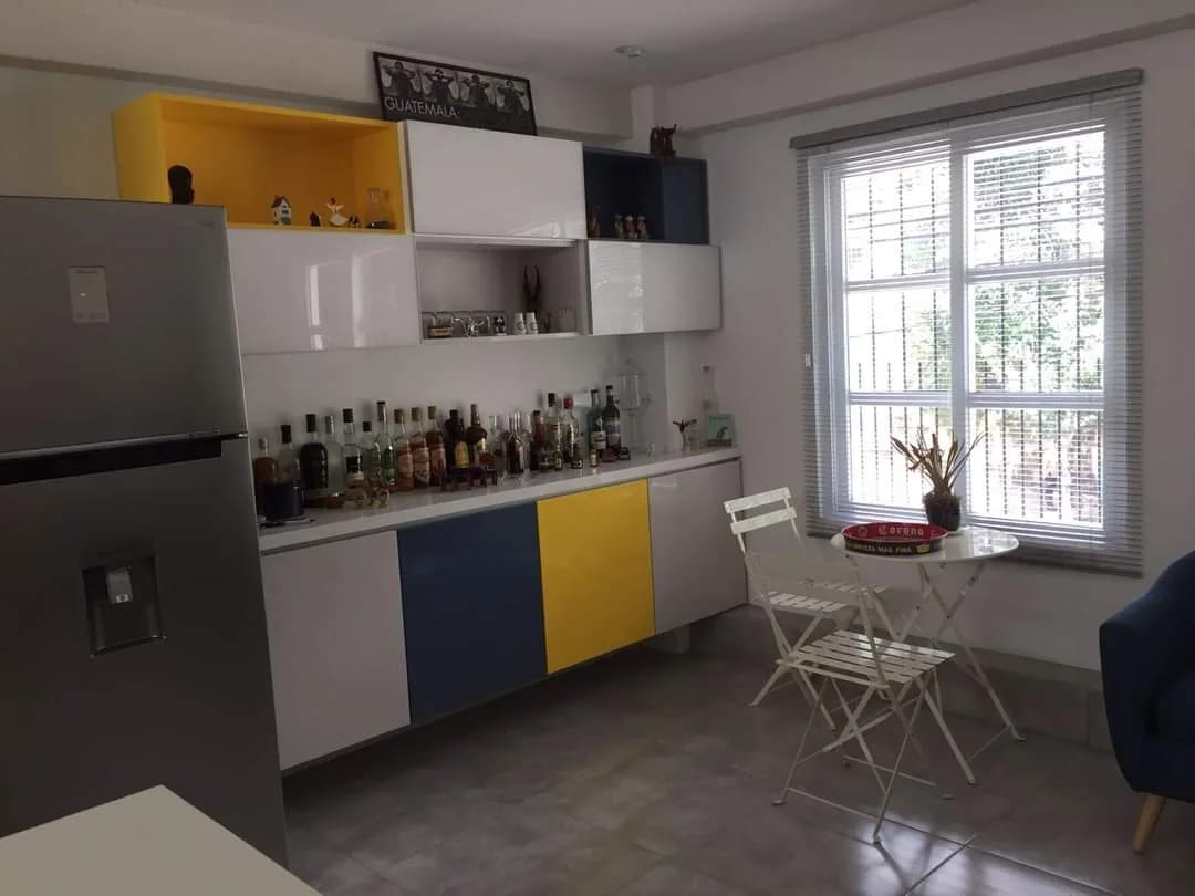 VENDO DOS APARTAMENTOS EN LA ZONA 1 - Image 3