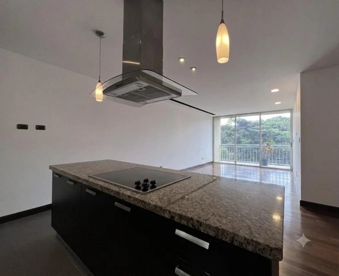 Apartamento en Venta, Amplio E Iluminado en Edificio Midori Vh I Zona — Apartamento en Venta en Midori, Zona 15, Guatemala, Ciudad — foto 3 de 8