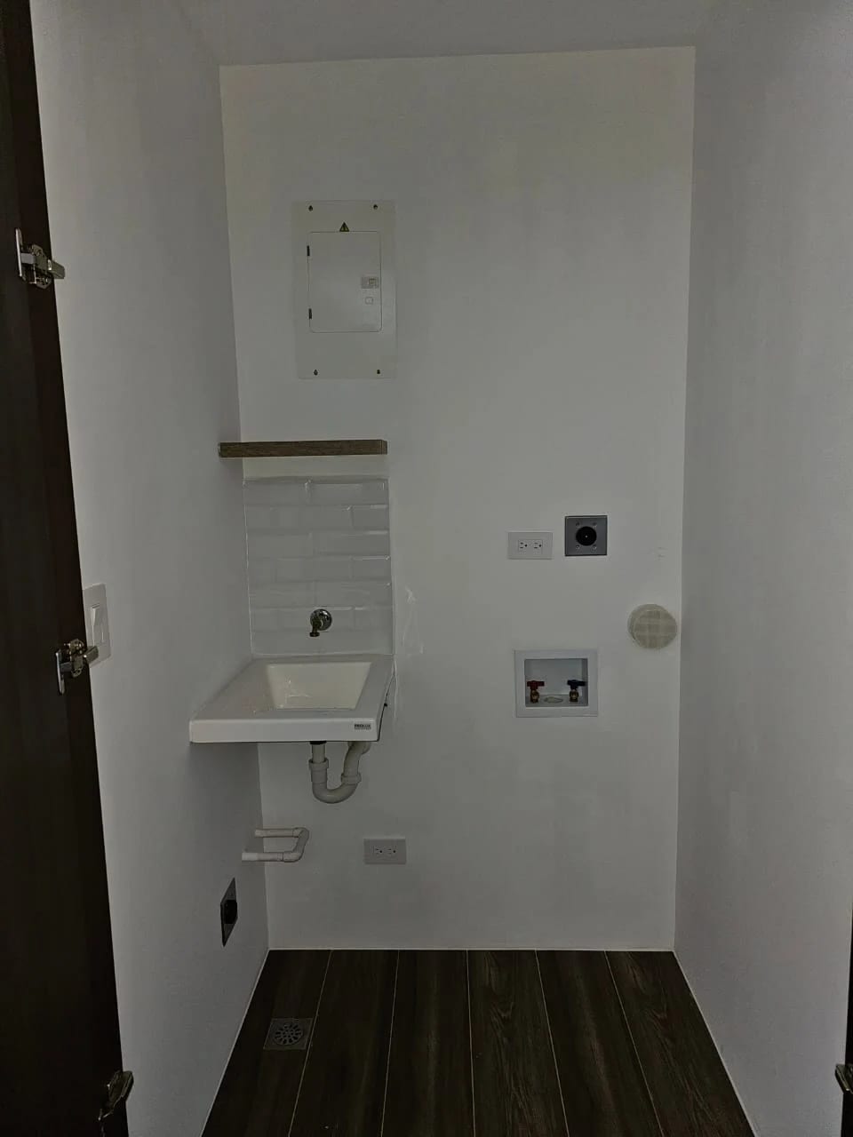 Apartamento en Venta Edificio Atarah Zona 10 para Estrenar — Apartamento en Venta en Atarah, Zona 10, Guatemala, Ciudad — foto 9 de 16