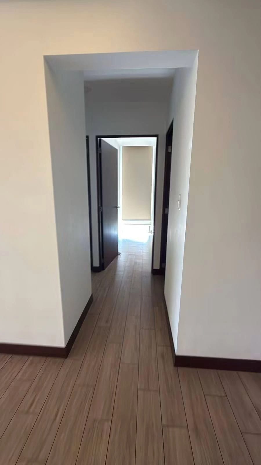 Apartamento en Renta Zona 15 Vh II Edificio Avenik — Apartamento en Alquiler en Avenik, Zona 15, Guatemala, Ciudad — foto 5 de 17