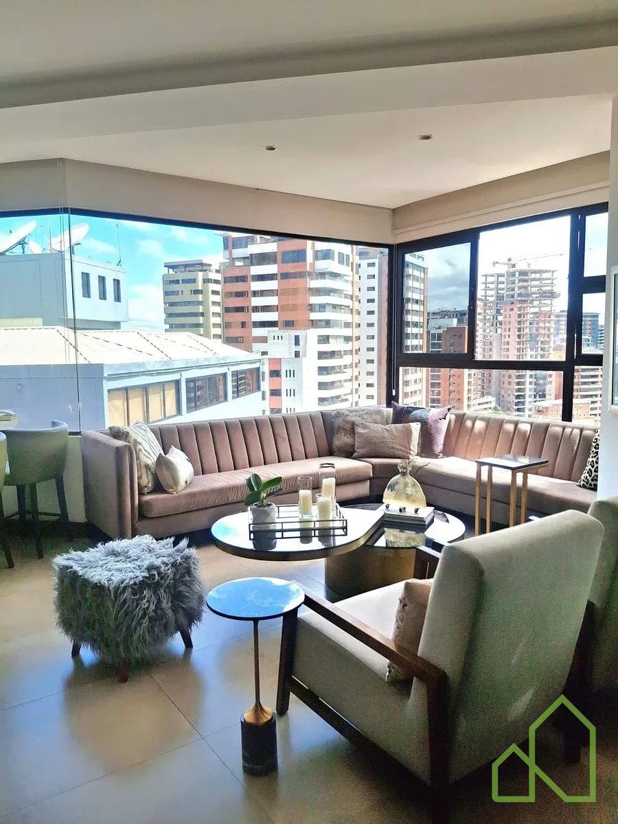 Apartamento PH Remodelado en Venta en Real de Las Américas — Apartamento en Venta en Real de Las Américas, Zona 14, Guatemala, Ciudad — foto 3 de 11