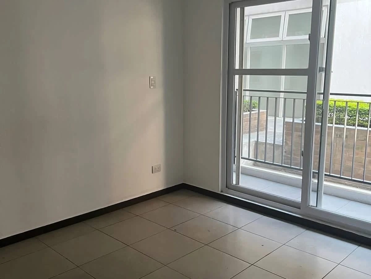 Apartamento Primer Nivel Parque 11 — Apartamento en Alquiler en Parque 11, Zona 11, Guatemala, Ciudad — foto 5 de 6