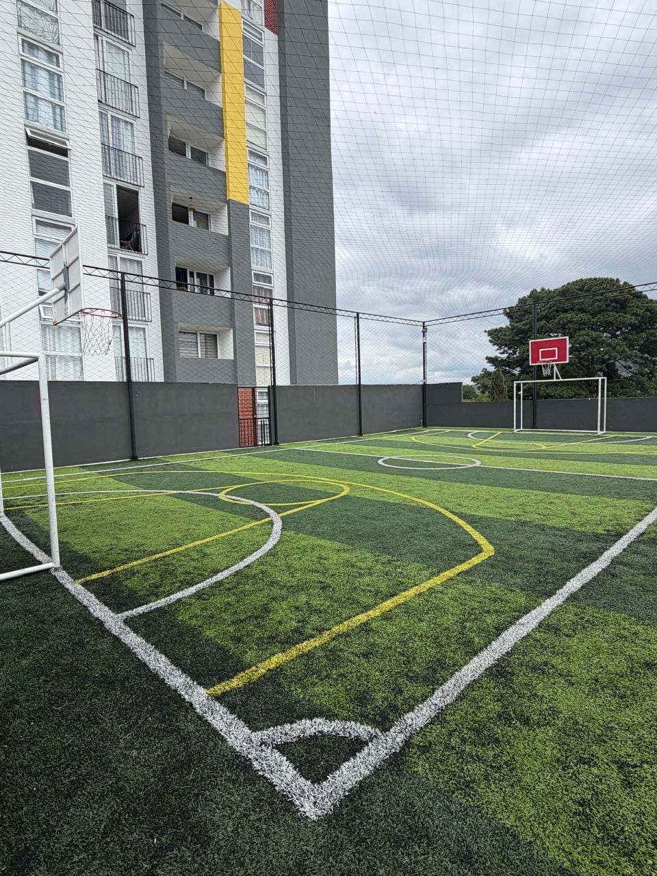Apartamento en renta primer nivel San Nicolás del Bosque — Apartamento en Alquiler en Zona 4 Mixco, Guatemala, Ciudad — foto 10 de 11