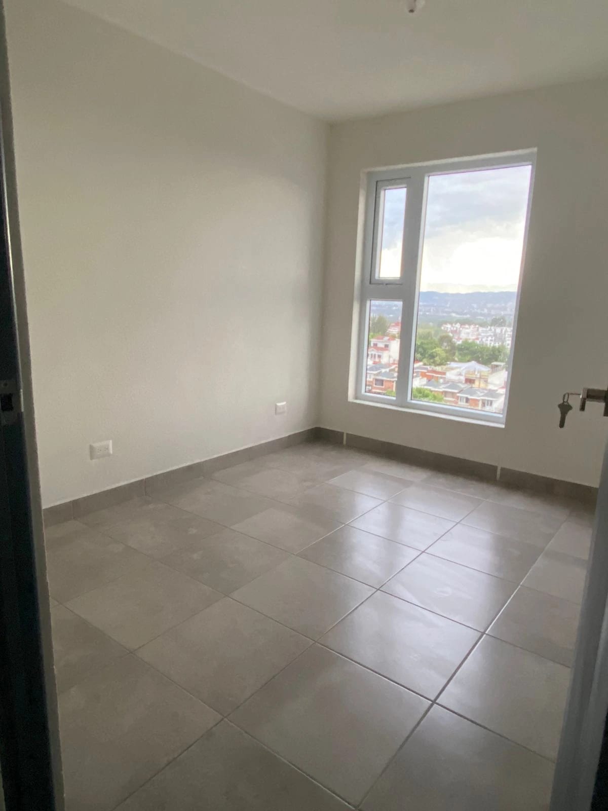 Apartamento Torre Alta San Cristobal en Venta — Apartamento en Venta en Zona 8 Mixco, Guatemala, Ciudad — foto 3 de 6