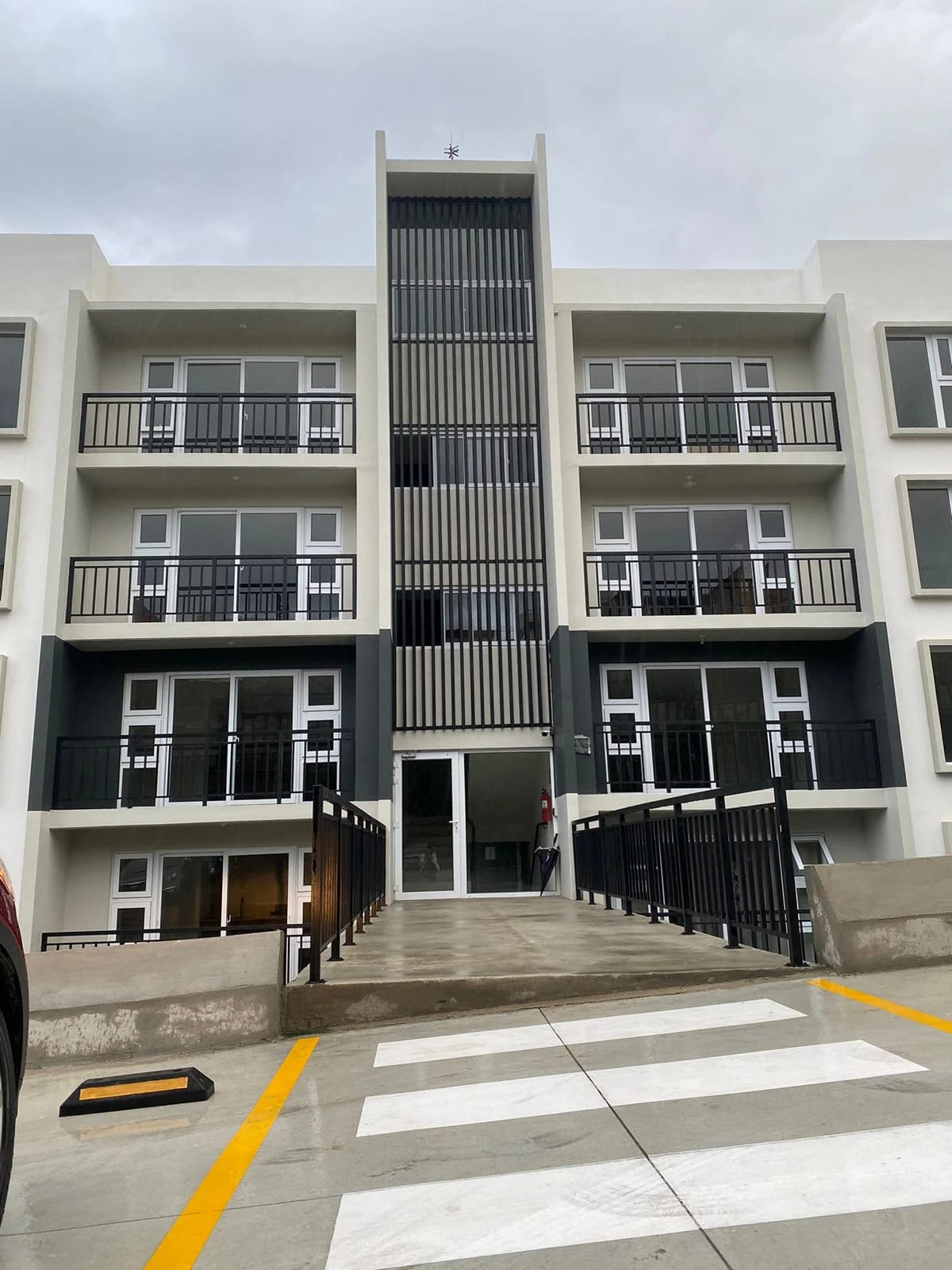 Apartamento Torre Alta San Cristobal en Venta — Apartamento en Venta en Zona 8 Mixco, Guatemala, Ciudad — foto 2 de 6