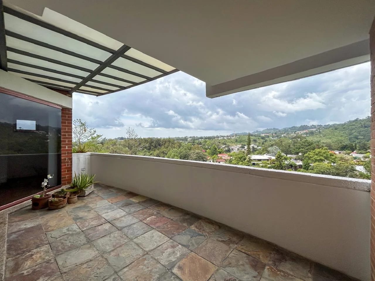 Lindo Penthouse en Venta Zona 15, Vista Hermosa 1 — Apartamento en Venta en Zona 15, Guatemala, Ciudad — foto 3 de 16