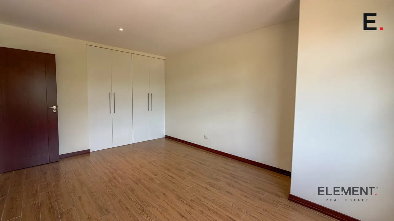 Apartamento en venta - Refugio de Alcalá Z.15 — Apartamento en Venta en El Refugio de Alcalá, Zona 15, Guatemala, Ciudad — foto 8 de 15