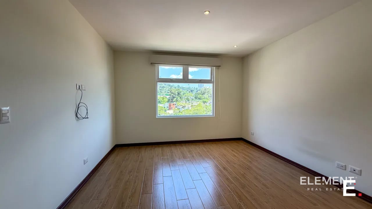 Apartamento en venta - Refugio de Alcalá Z.15 — Apartamento en Venta en El Refugio de Alcalá, Zona 15, Guatemala, Ciudad — foto 13 de 15