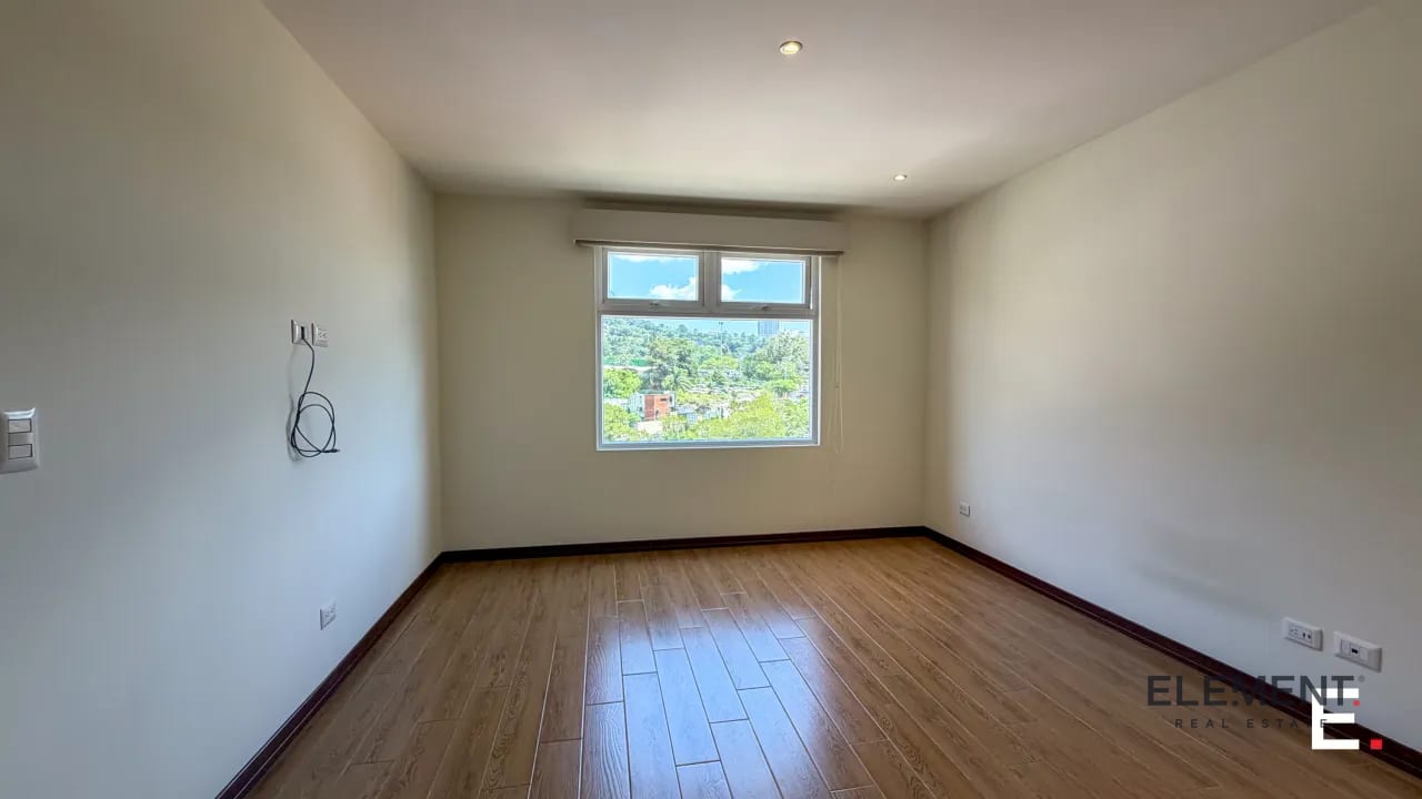 Apartamento en venta - Refugio de Alcalá Z.15 — Apartamento en Venta en El Refugio de Alcalá, Zona 15, Guatemala, Ciudad — foto 13 de 15