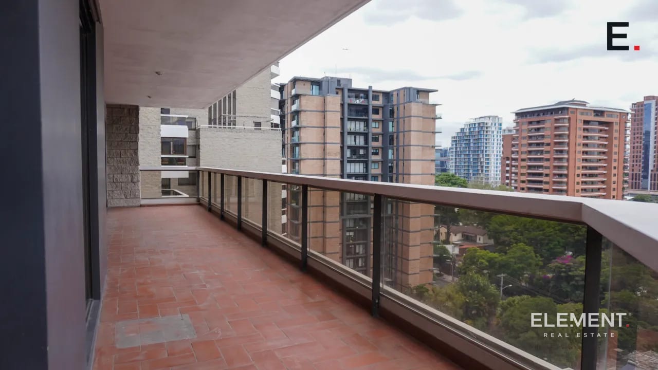 Apartamento en renta - Tiffany 1, Zona 10 — Apartamento en Alquiler en Tiffany, Zona 10, Guatemala, Ciudad — foto 3 de 15