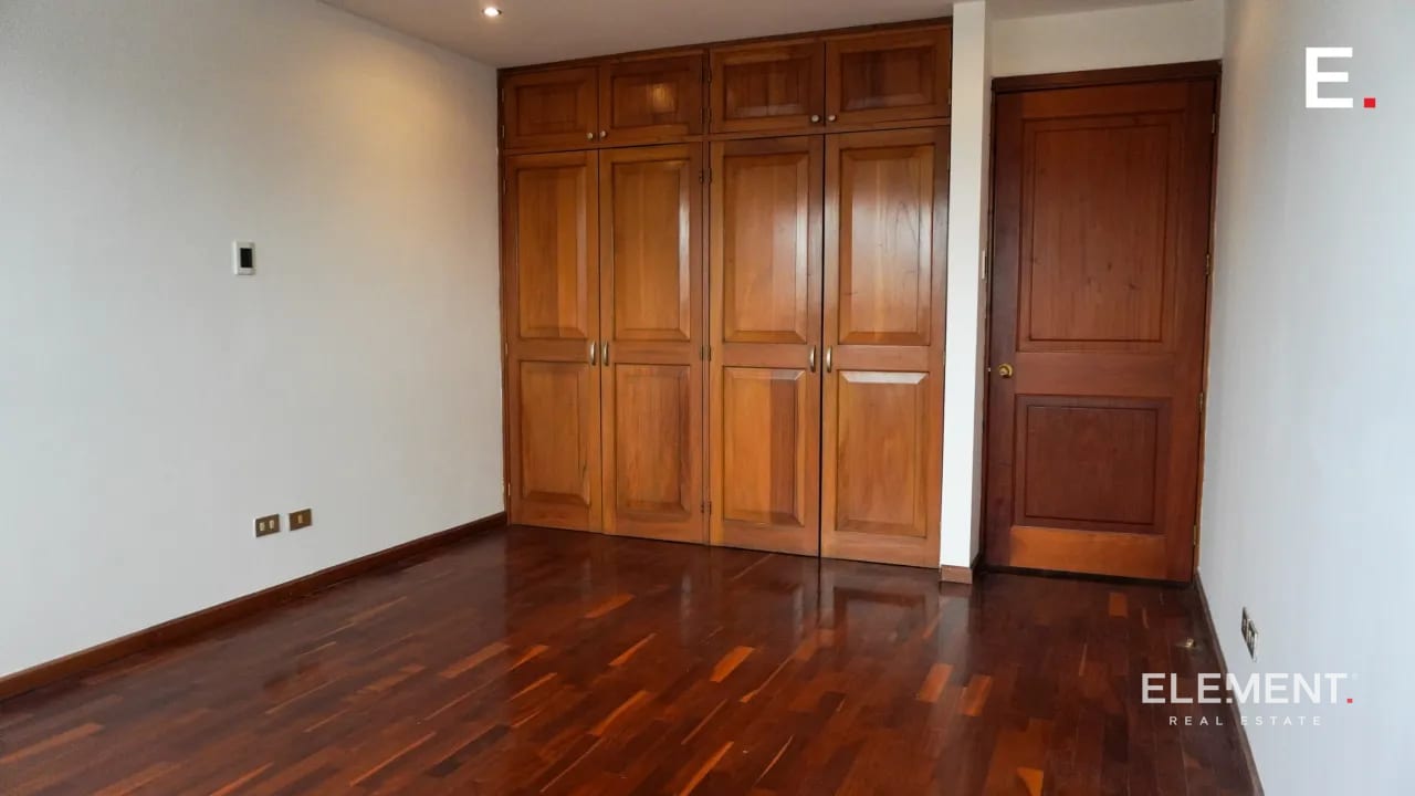Apartamento en renta - Tiffany 1, Zona 10 — Apartamento en Alquiler en Tiffany, Zona 10, Guatemala, Ciudad — foto 9 de 15