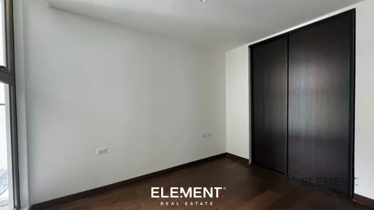 Apartamento en renta - Atarah, Zona 10 — Apartamento en Alquiler en Atarah, Zona 10, Guatemala, Ciudad — foto 4 de 5