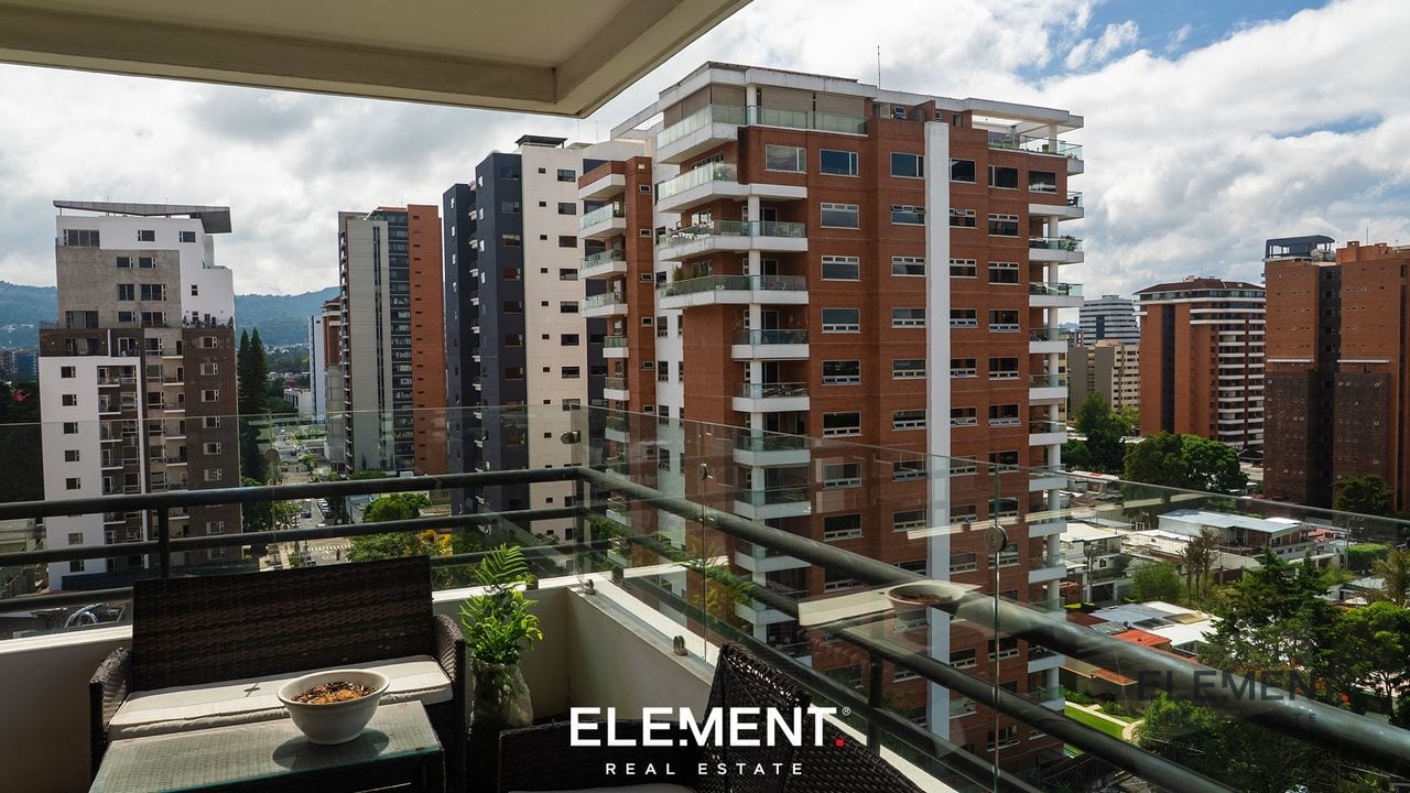 Apartamento en venta - Almeira, Zona 14 — Apartamento en Venta en Almeira, Zona 14, Guatemala, Ciudad — foto 1 de 11