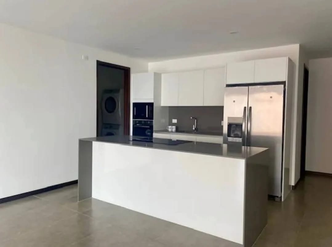 Amplio e iluminado apartamento en venta Albero San Lazaro zona 15 — Apartamento en Venta en Albero San Lazaro, Zona 15, Guatemala, Ciudad — foto 1 de 10