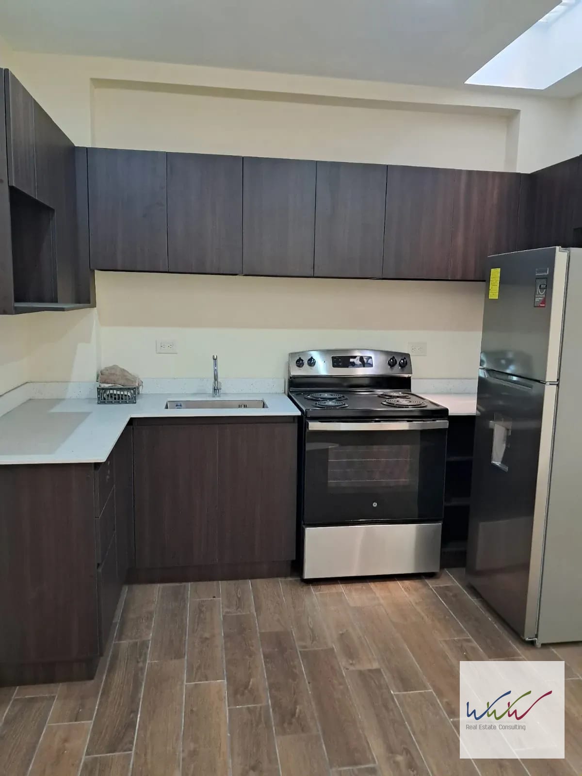 Rento apartamento en Diagonal 6, Zona 10 — Apartamento en Alquiler en Zona 10, Guatemala, Ciudad — foto 5 de 13