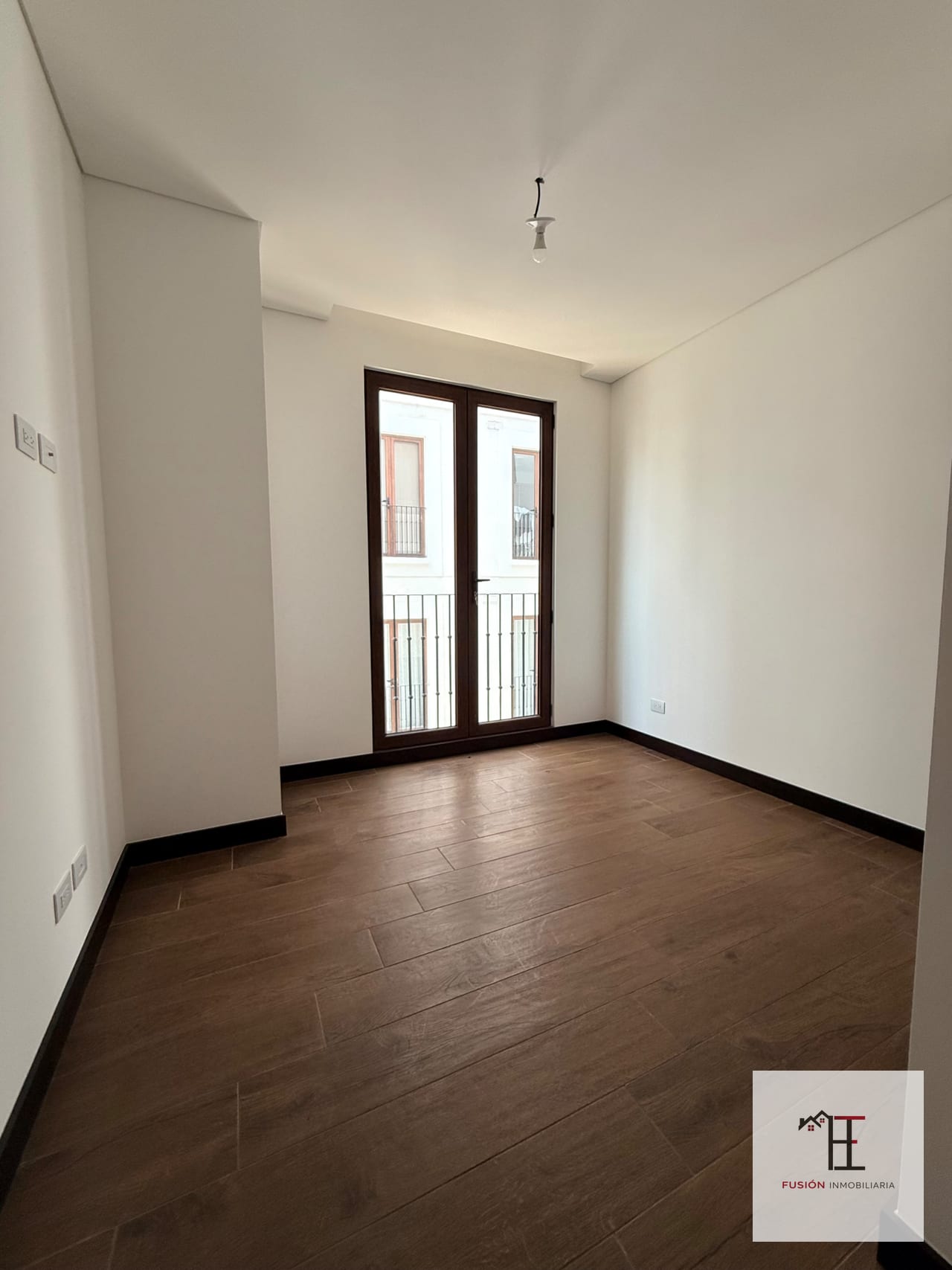 Vendo lindo apartamento para estrenar en Cayala, Lirios 4 zona 16 — Apartamento en Venta en Ciudad Cayalá, Zona 16, Guatemala, Ciudad — foto 7 de 9