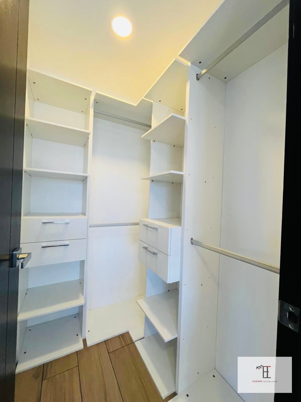Rento apartamento amueblado en zona 15 Vista Hermosa 1 - 6