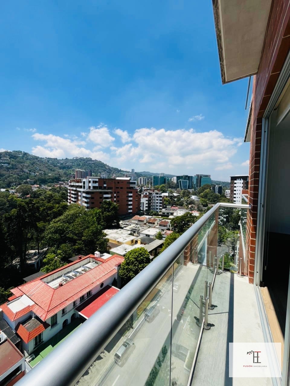 Rento apartamento amueblado en zona 15 Vista Hermosa 1 - 4