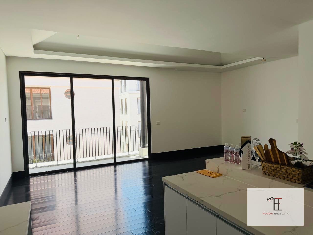 Rento Penthouse para estrenar en Edificio Nogales, zona 16 Cayalá — Apartamento en Alquiler en Nogales de Cayalá, Zona 16, Guatemala, Ciudad — foto 2 de 6