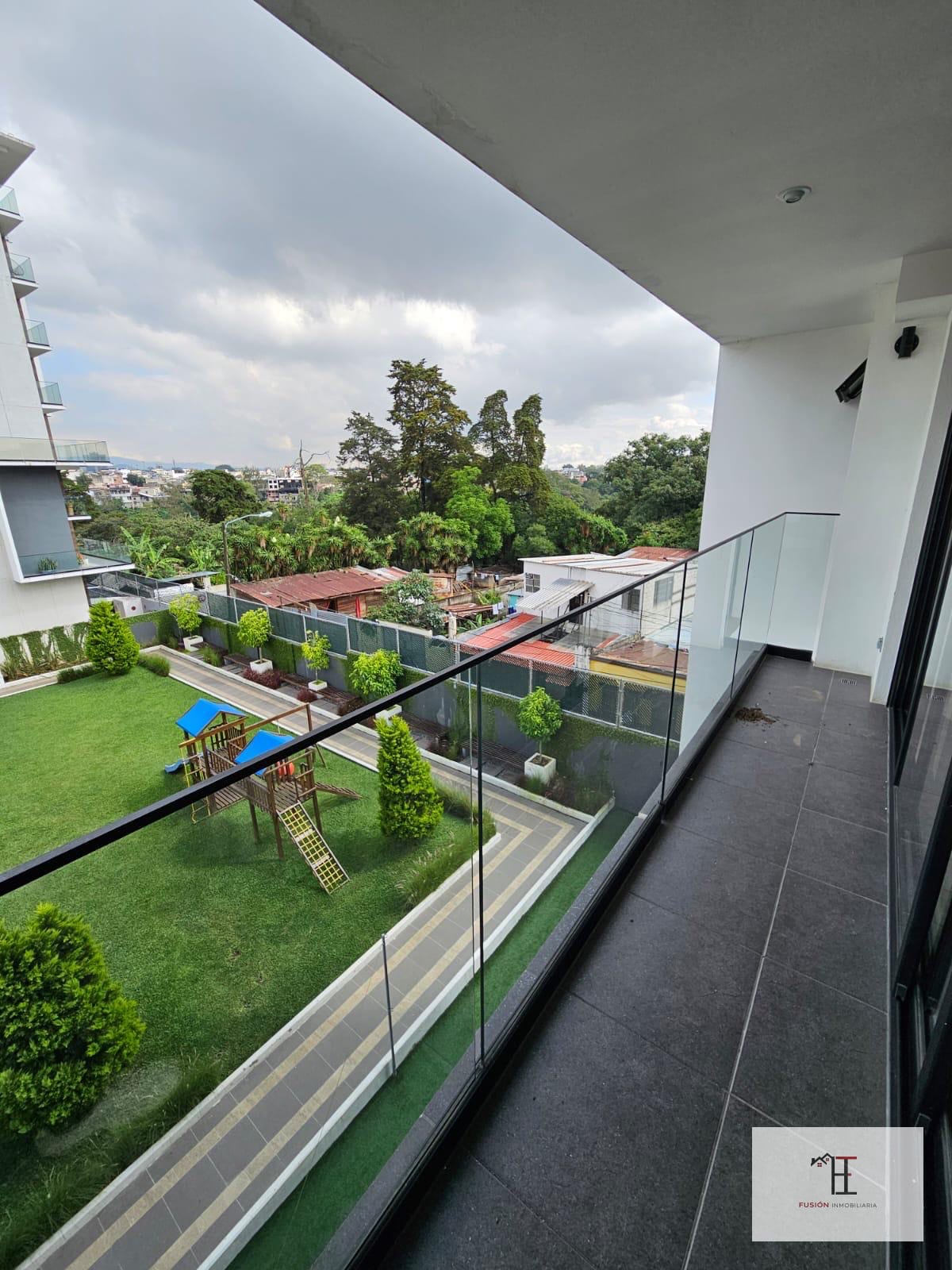 Rento apartamento en zona 15 por Sanatorio El Pilar — Apartamento en Alquiler en Epic15, Zona 15, Guatemala, Ciudad — foto 1 de 8
