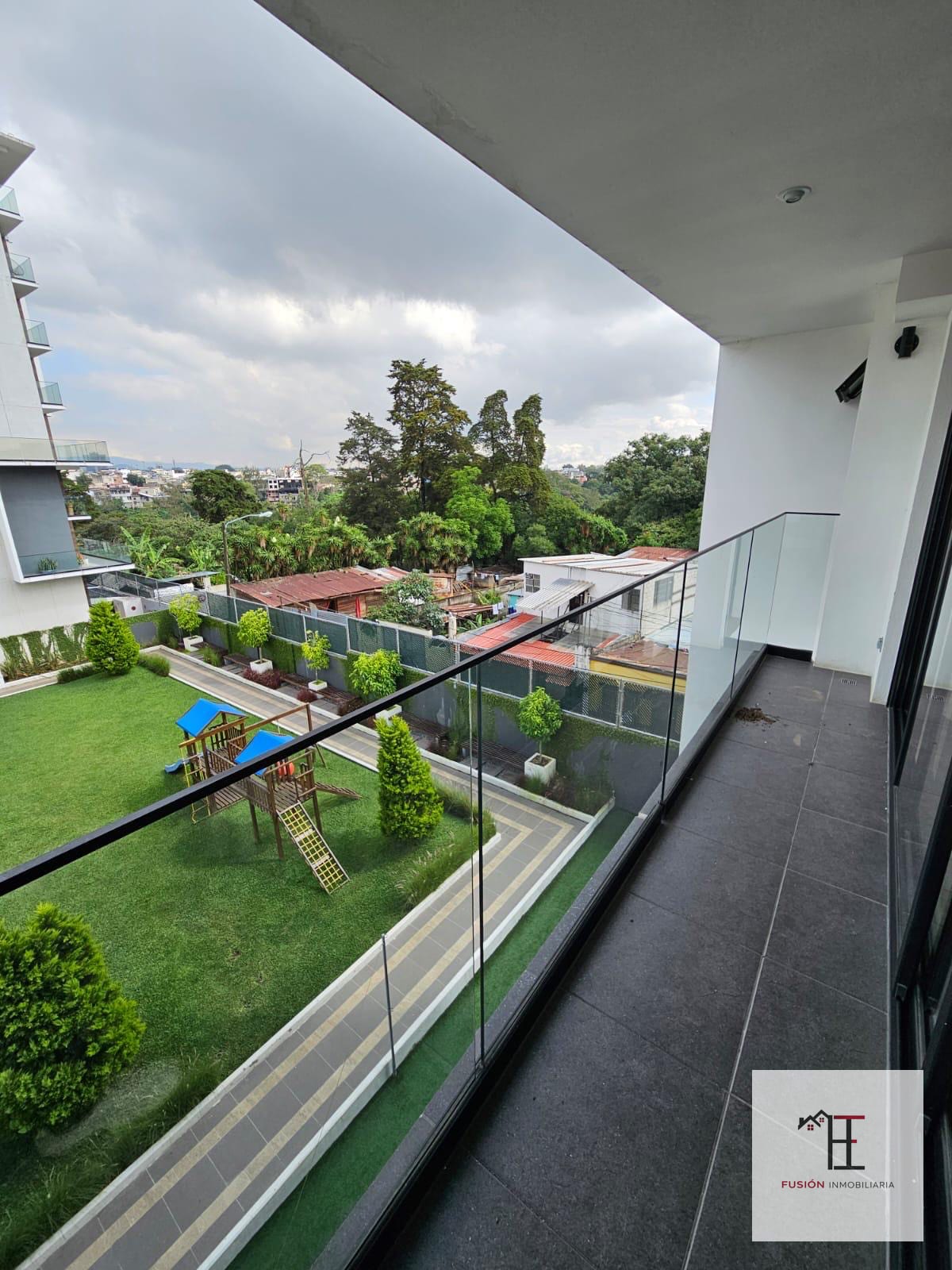 Rento apartamento en zona 15 por Sanatorio El Pilar — Apartamento en Alquiler en Epic15, Zona 15, Guatemala, Ciudad — foto 1 de 8