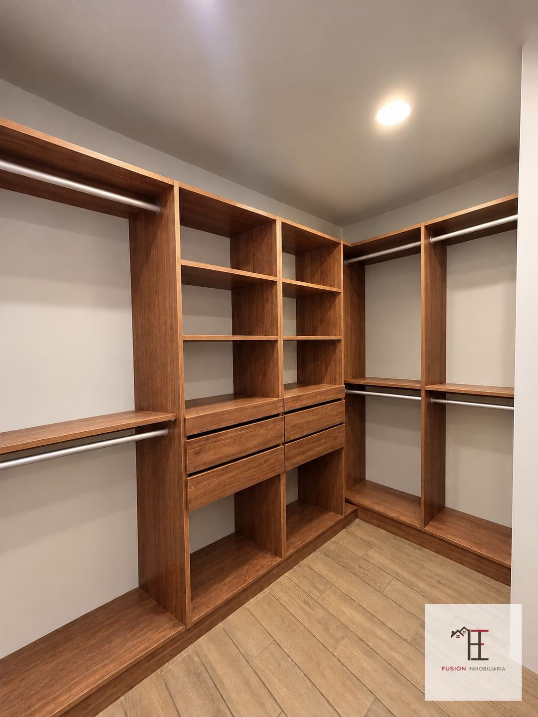 Apartamento en Venta con Jardín - Zona 15 VH1 — Apartamento en Venta en Vista Hermosa I, Zona 15, Guatemala, Ciudad — foto 5 de 12