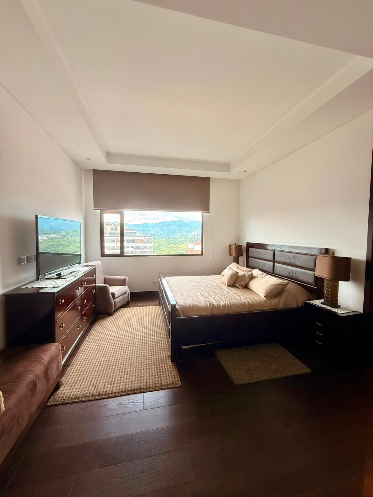 APARTAMENTO DE LUJO VENTA/RENTA ZONA 14 — Apartamento en Alquiler en Zona 14, Guatemala, Ciudad — foto 5 de 17