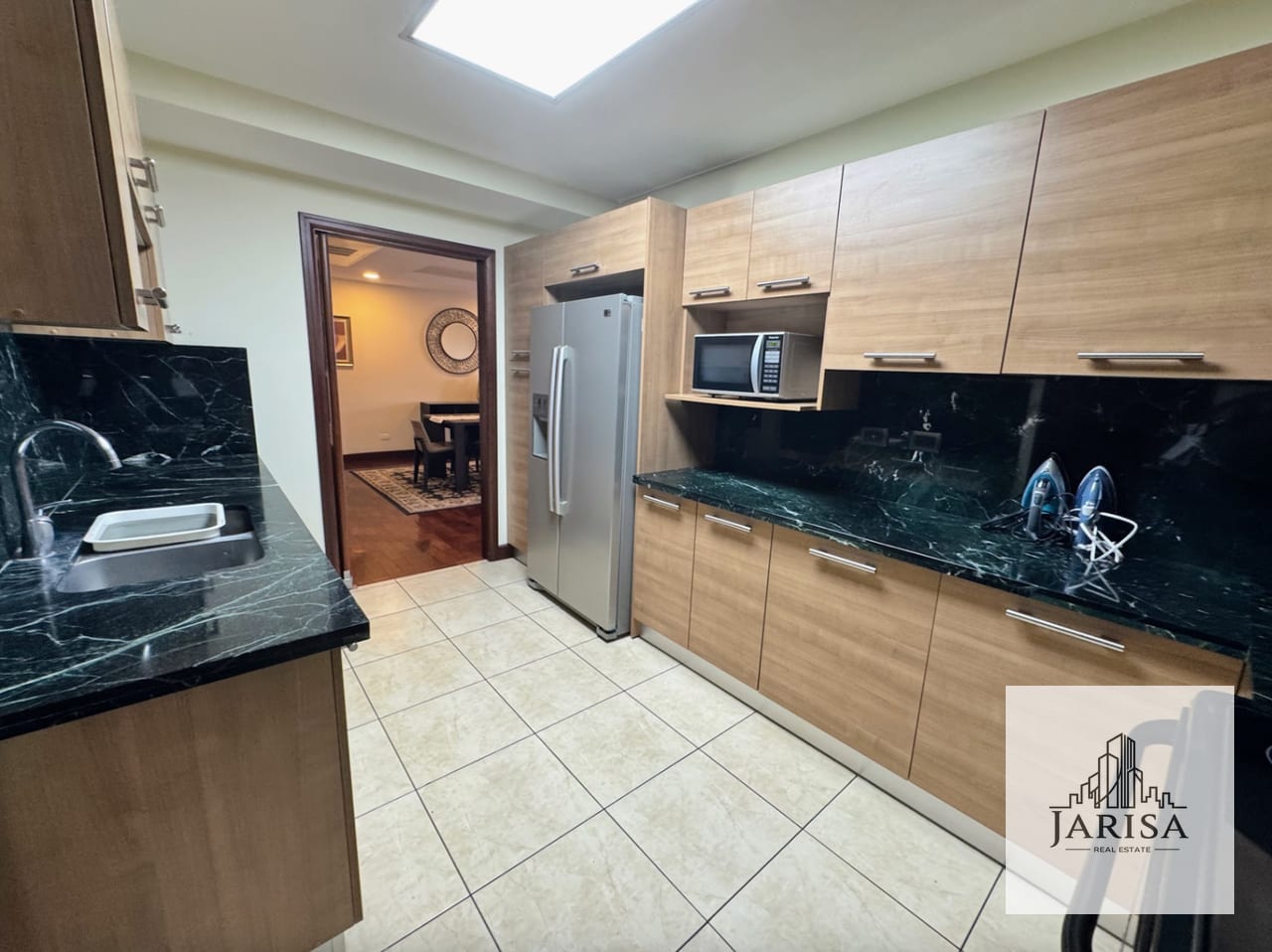 GRANDE APTO EN ALQUILER AMUEBLADO ZONA 10 — Apartamento en Alquiler en Zona 10, Guatemala, Ciudad — foto 5 de 17
