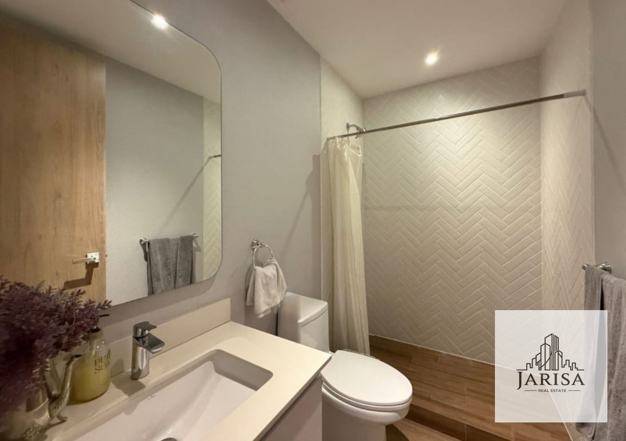 APARTAMENTO EN LUJOSO EDIFICIO EN VENTA ZONA 15 — Apartamento en Venta en Zona 15, Guatemala, Ciudad — foto 9 de 17
