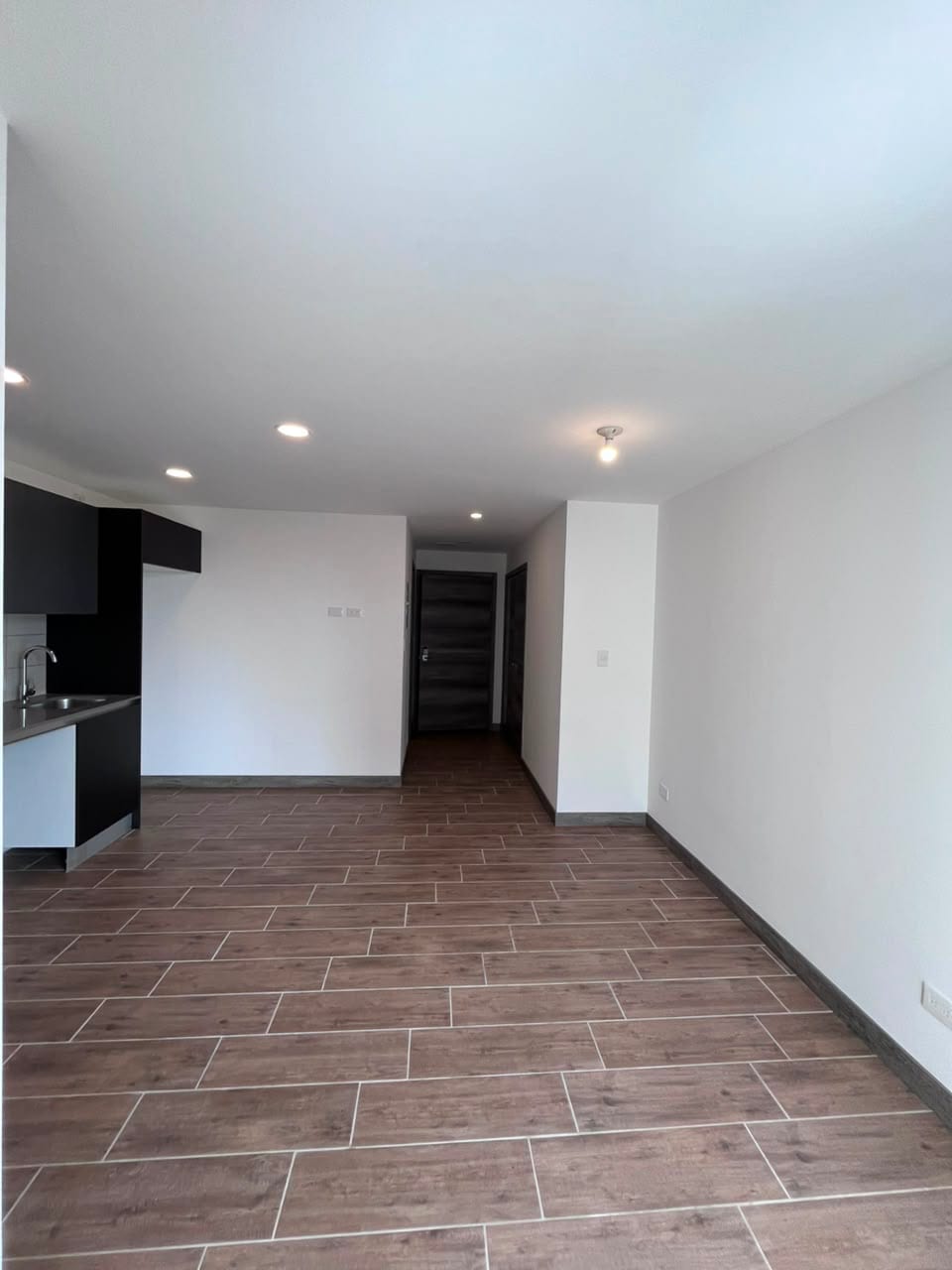 Apartamento en Renta Zona 15 — Apartamento en Alquiler en Zona 15, Guatemala, Ciudad — foto 1 de 17