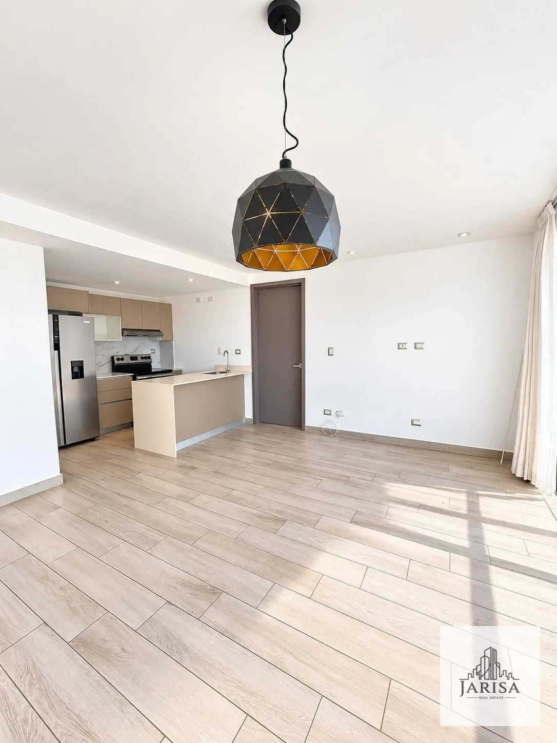 Ideal Ejecutivos — Apartamento en Alquiler en Zona 15, Guatemala, Ciudad — foto 1 de 12