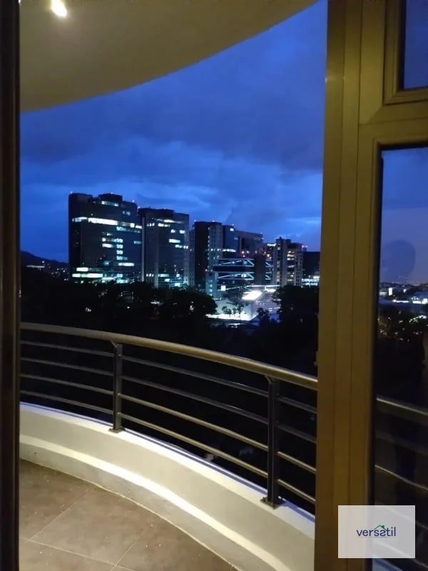 Moderno Apartamento en venta zona 15 - 14