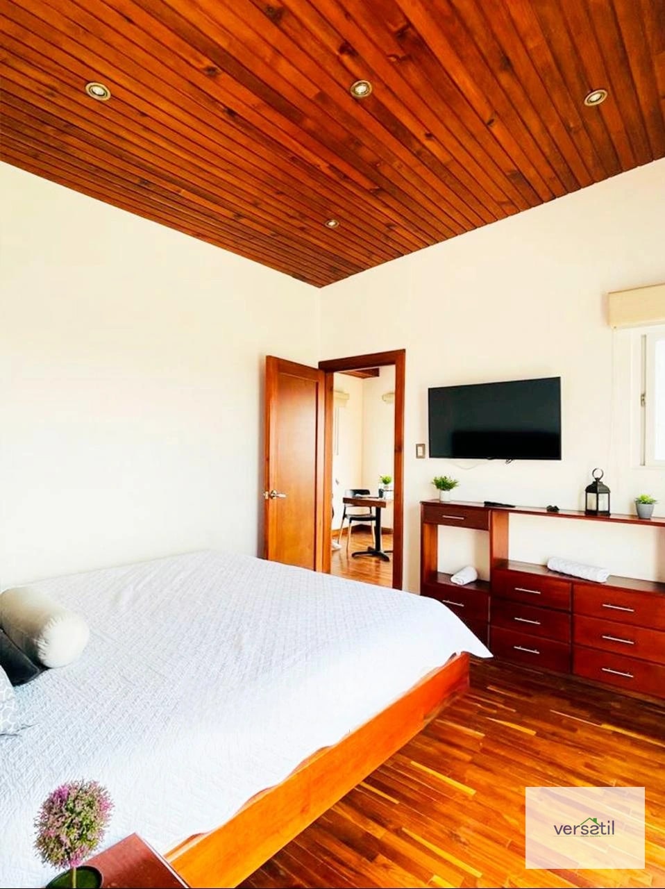 Lindo apartamento AMUEBLADO ZONA 16 — Apartamento en Alquiler en La Montaña, Zona 16, Guatemala, Ciudad — foto 9 de 10