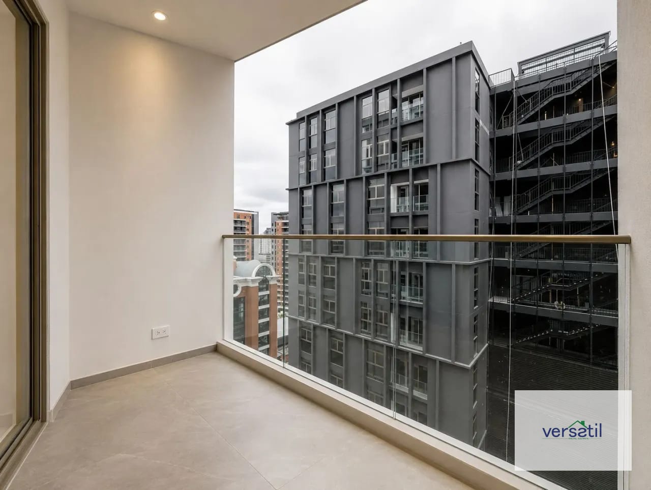 Hermoso Apartamento en ATARAH /Alquiler o Venta — Apartamento en Venta en Atarah, Zona 10, Guatemala, Ciudad — foto 2 de 16