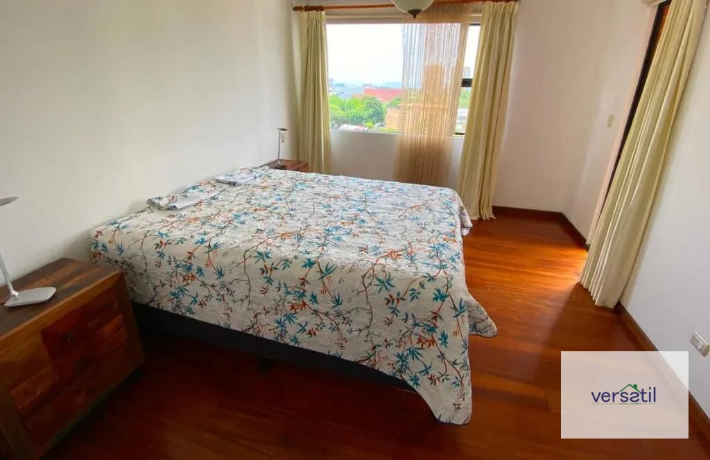 Lindo apartamento AMUEBLADO dos habitaciones zona 10 — Apartamento en Alquiler en Torre Del Valle, Zona 10, Guatemala, Ciudad — foto 4 de 13
