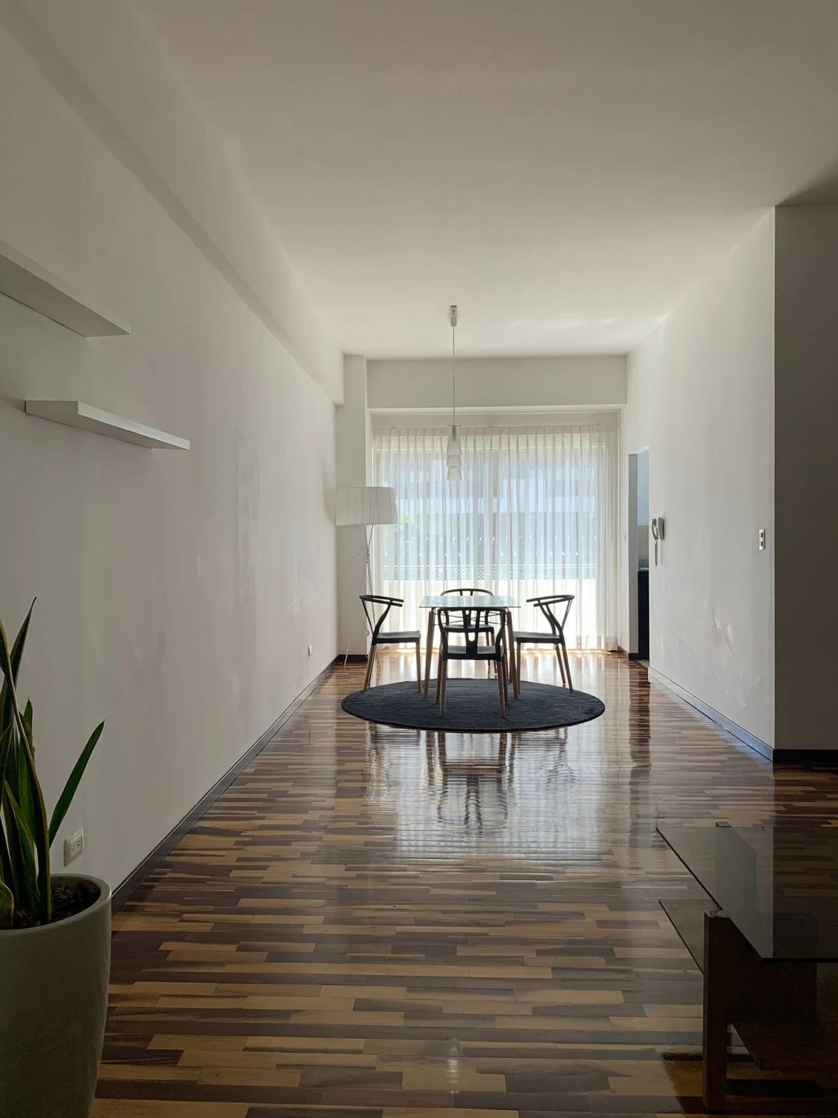 Apto amueblado en renta Z14 — Apartamento en Alquiler en Zona 14, Guatemala, Ciudad — foto 2 de 7