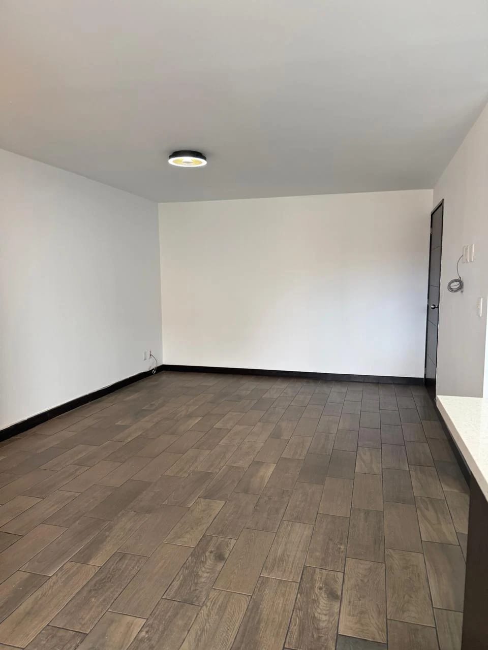Apto en renta en zona 10!! — Apartamento en Alquiler en Zona 10, Guatemala, Ciudad — foto 6 de 8
