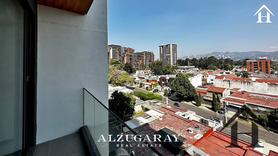 Apartamento con balcón EdIF Reserva 5ta avenida zona 14 — Apartamento en Venta en Quinta Avenida, Zona 14, Guatemala, Ciudad — foto 4 de 9