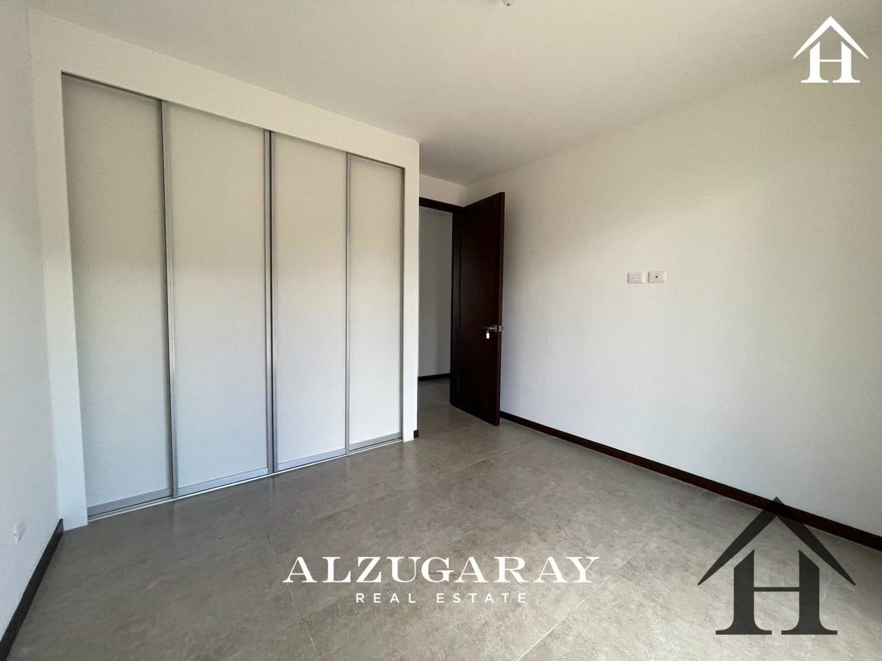 Apartamento moderno Albero San Lázaro zona 15 — Apartamento en Venta en Albero San Lazaro, Zona 15, Guatemala, Ciudad — foto 10 de 16