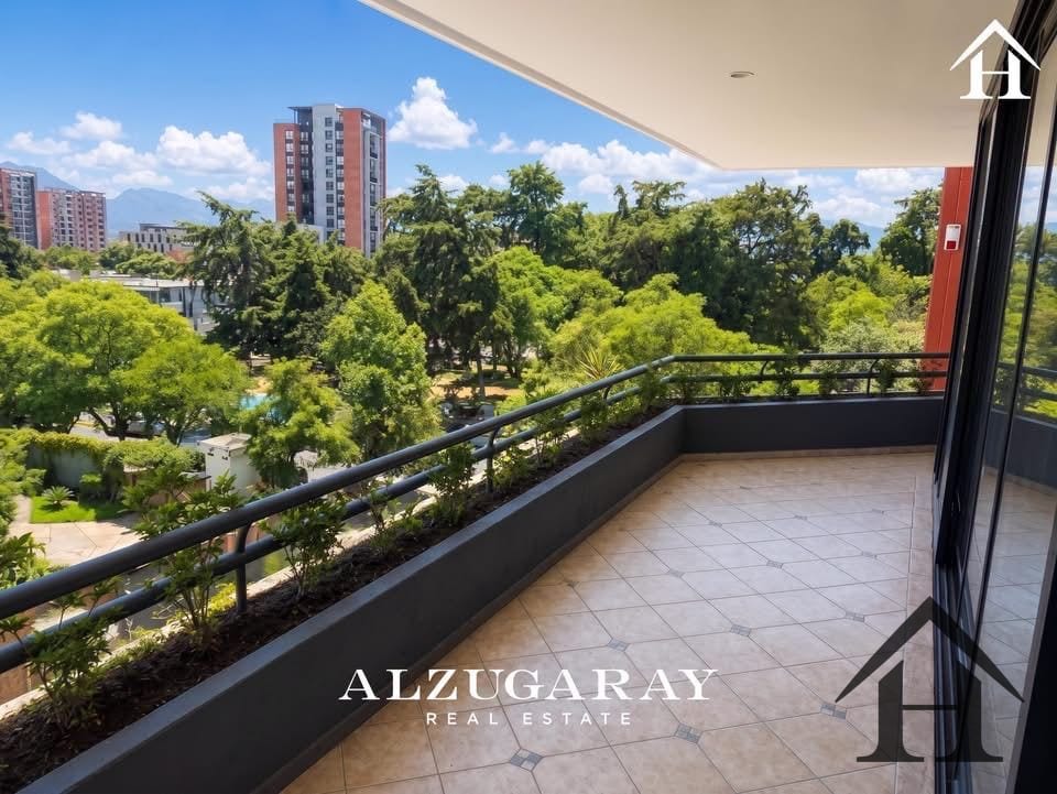 Apartamento elegante en edificio exclusivo zona 14 — Apartamento en Venta en L'Excellence, Zona 14, Guatemala, Ciudad — foto 2 de 5