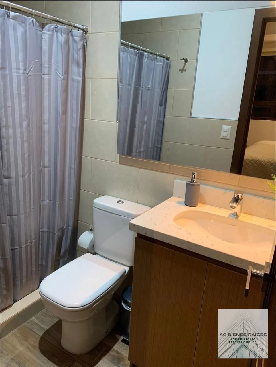 A un paso de Oakland Renta 1 habitación amueblado — Apartamento en Venta en Salvattore, Zona 10, Guatemala, Ciudad — foto 6 de 13
