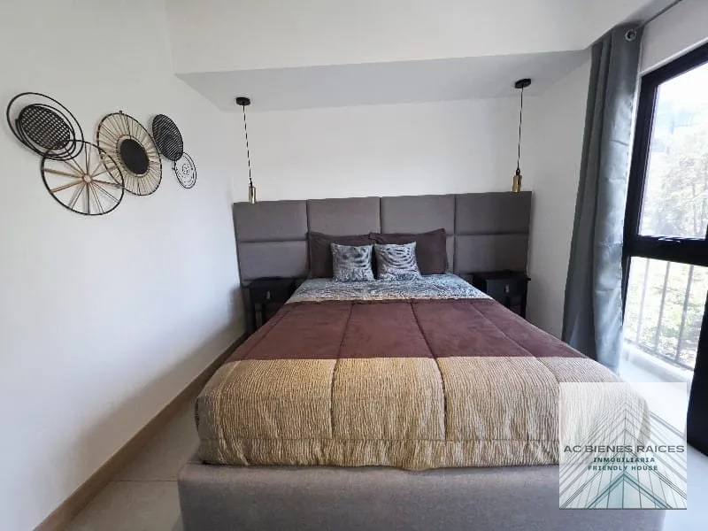 Renta amueblado zona 10 cerca de AVIA — Apartamento en Alquiler en Bonadiez, Zona 10, Guatemala, Ciudad — foto 6 de 12