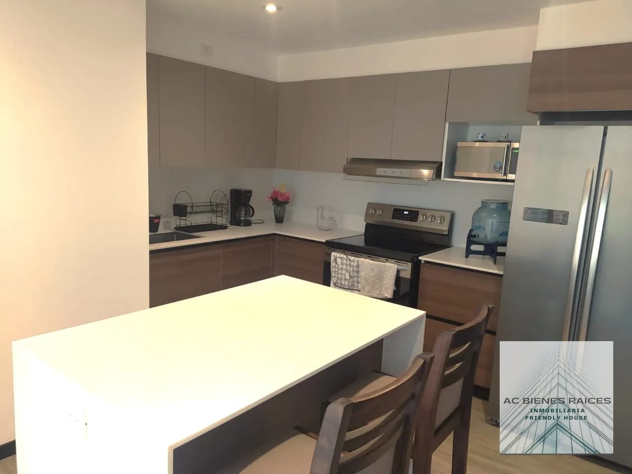 Venta apto IQ10 — Apartamento en Venta en Zona 10, Guatemala, Ciudad — foto 1 de 11