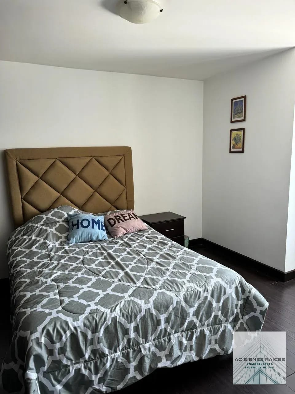Apto amueblado cerca de Europlaza — Apartamento en Alquiler en Zona 14, Guatemala, Ciudad — foto 7 de 9
