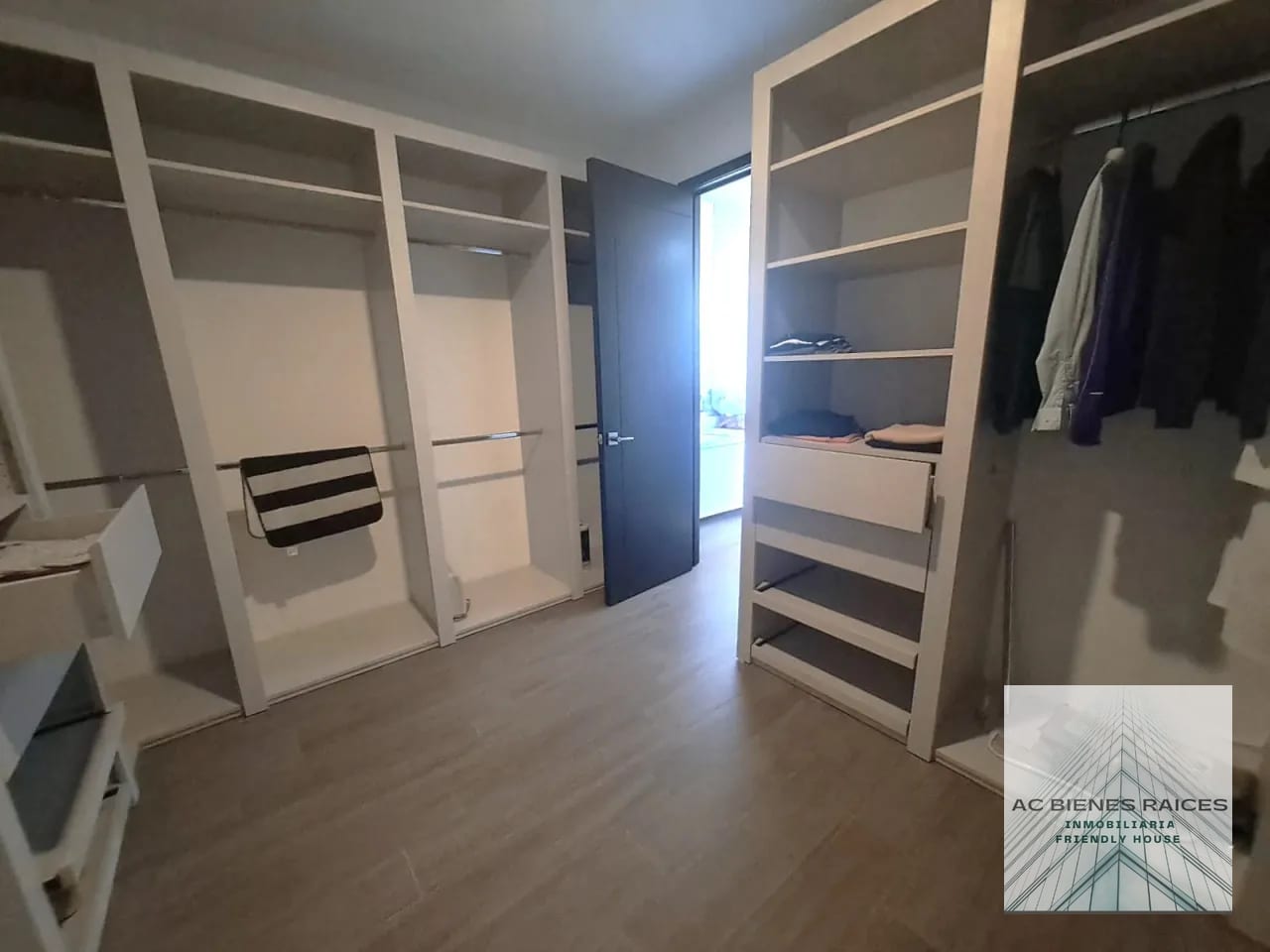 Venta Torre Caprese Zona 15 VH2 — Apartamento en Venta en Zona 15, Guatemala, Ciudad — foto 14 de 16