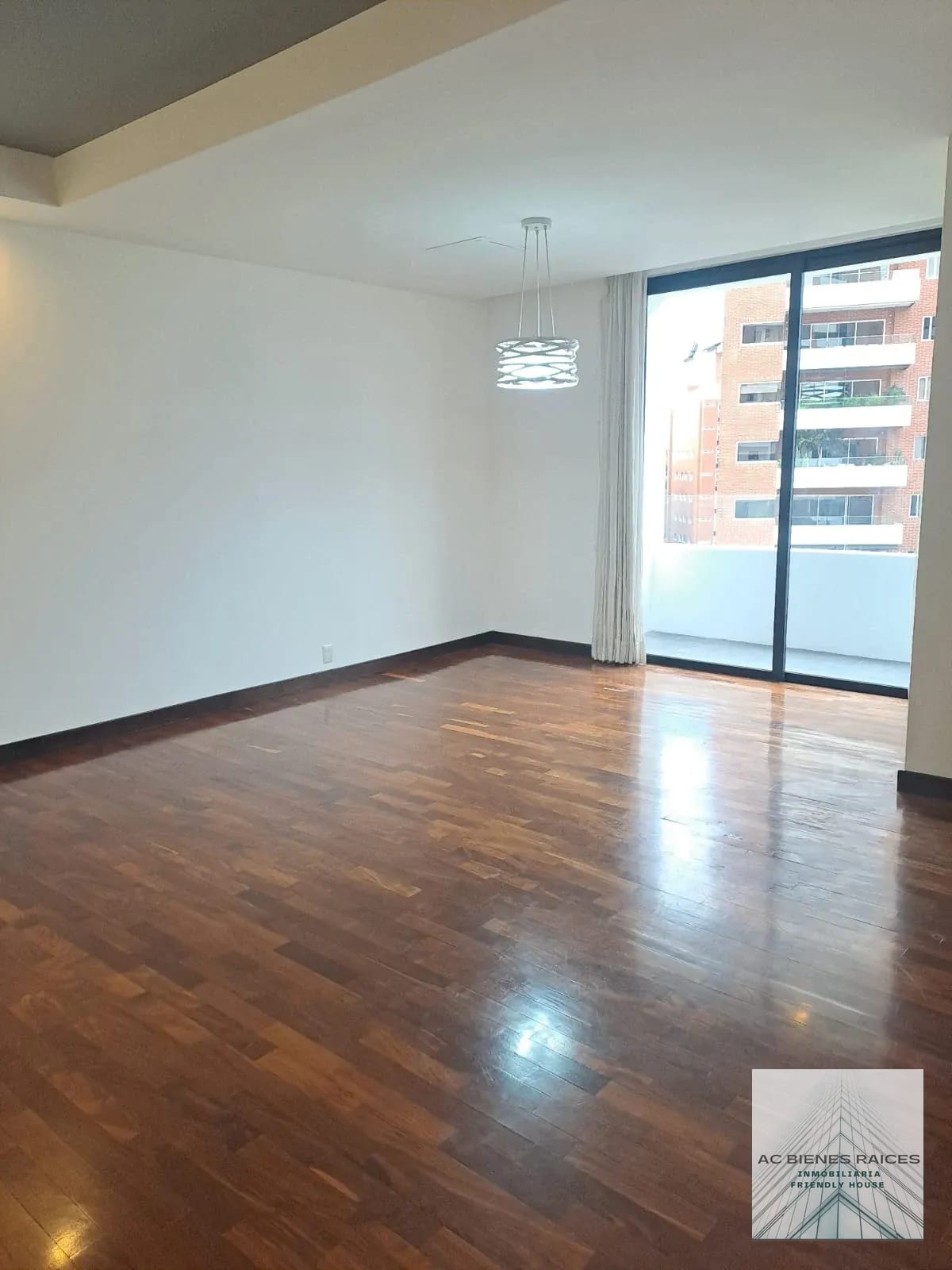 LANTANA ZONA 14 Venta apartamento — Apartamento en Venta en Zona 14, Guatemala, Ciudad — foto 1 de 17