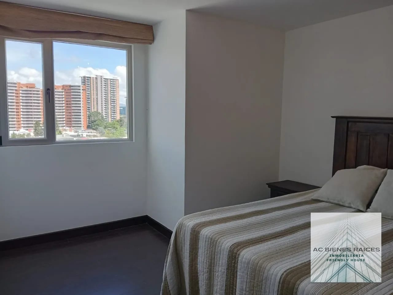Amueblado de 3 hab zona 14 — Apartamento en Alquiler en Catania, Zona 14, Guatemala, Ciudad — foto 6 de 10