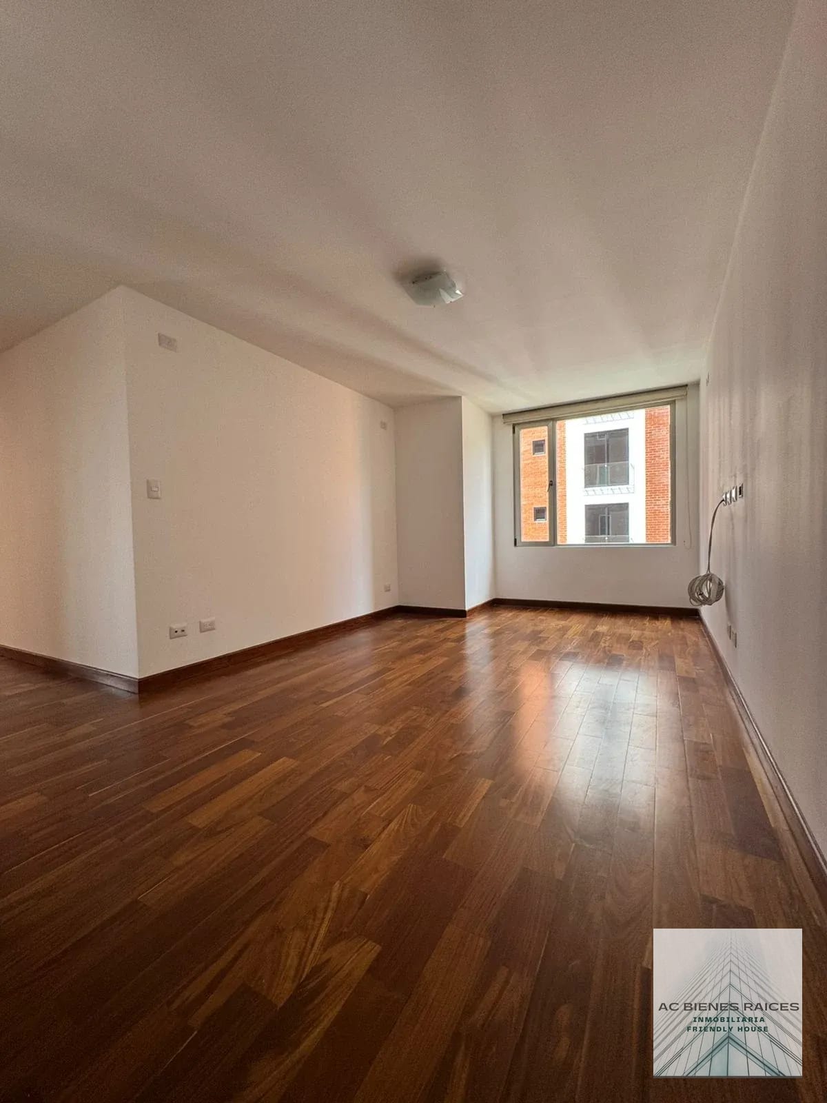 Hermoso apto en Aria zona 10 — Apartamento en Alquiler en Aria, Zona 10, Guatemala, Ciudad — foto 5 de 15