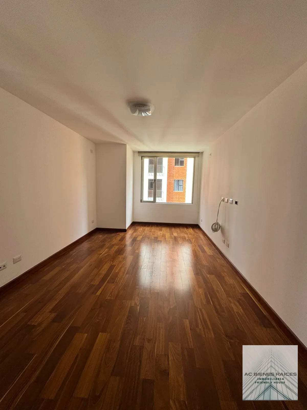 Hermoso apto en Aria zona 10 — Apartamento en Alquiler en Aria, Zona 10, Guatemala, Ciudad — foto 10 de 15