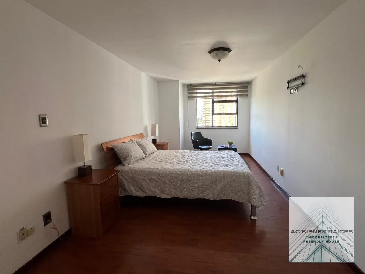 Amueblado 2 habitaciones zona 14 — Apartamento en Alquiler en Bellini, Zona 14, Guatemala, Ciudad — foto 8 de 13